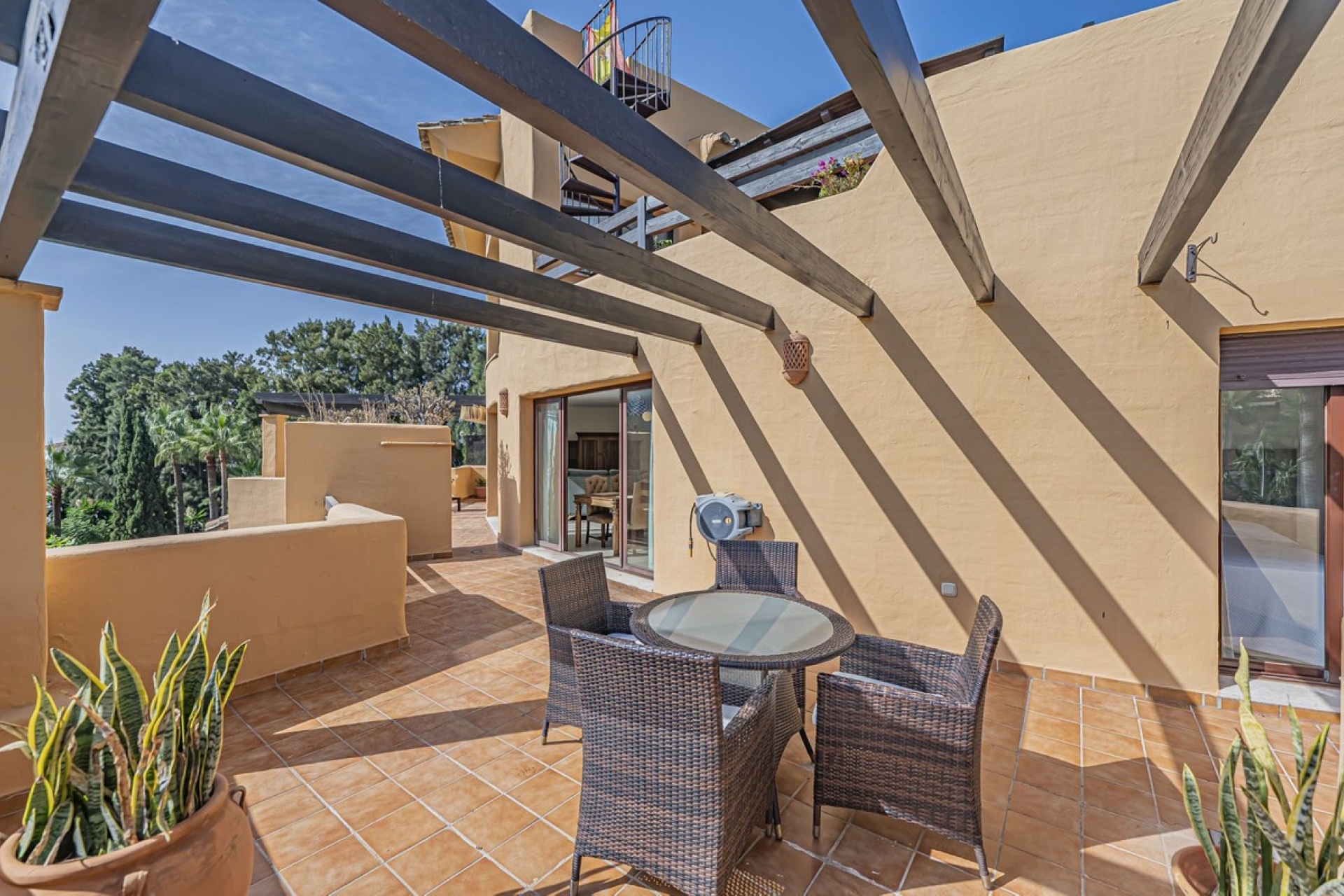 Rynek wtórny - apartment - Estepona - Costalita
