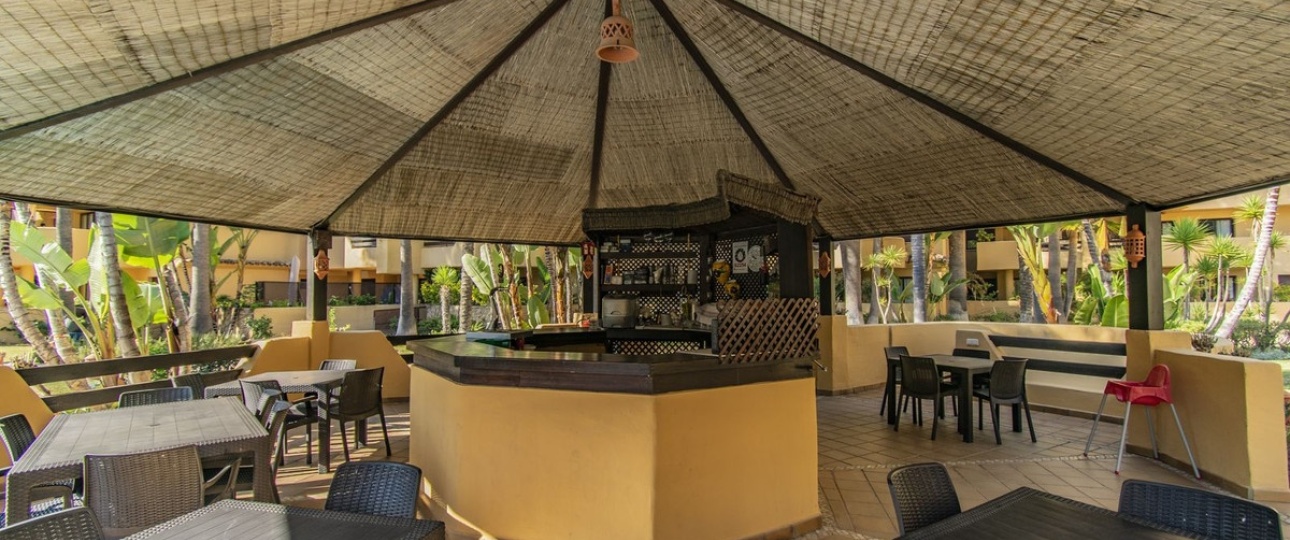 Rynek wtórny - apartment - Estepona - Costalita