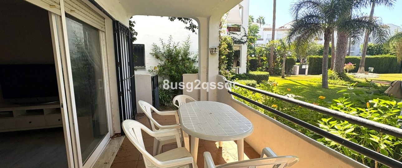 Rynek wtórny - apartment - Estepona - Costalita