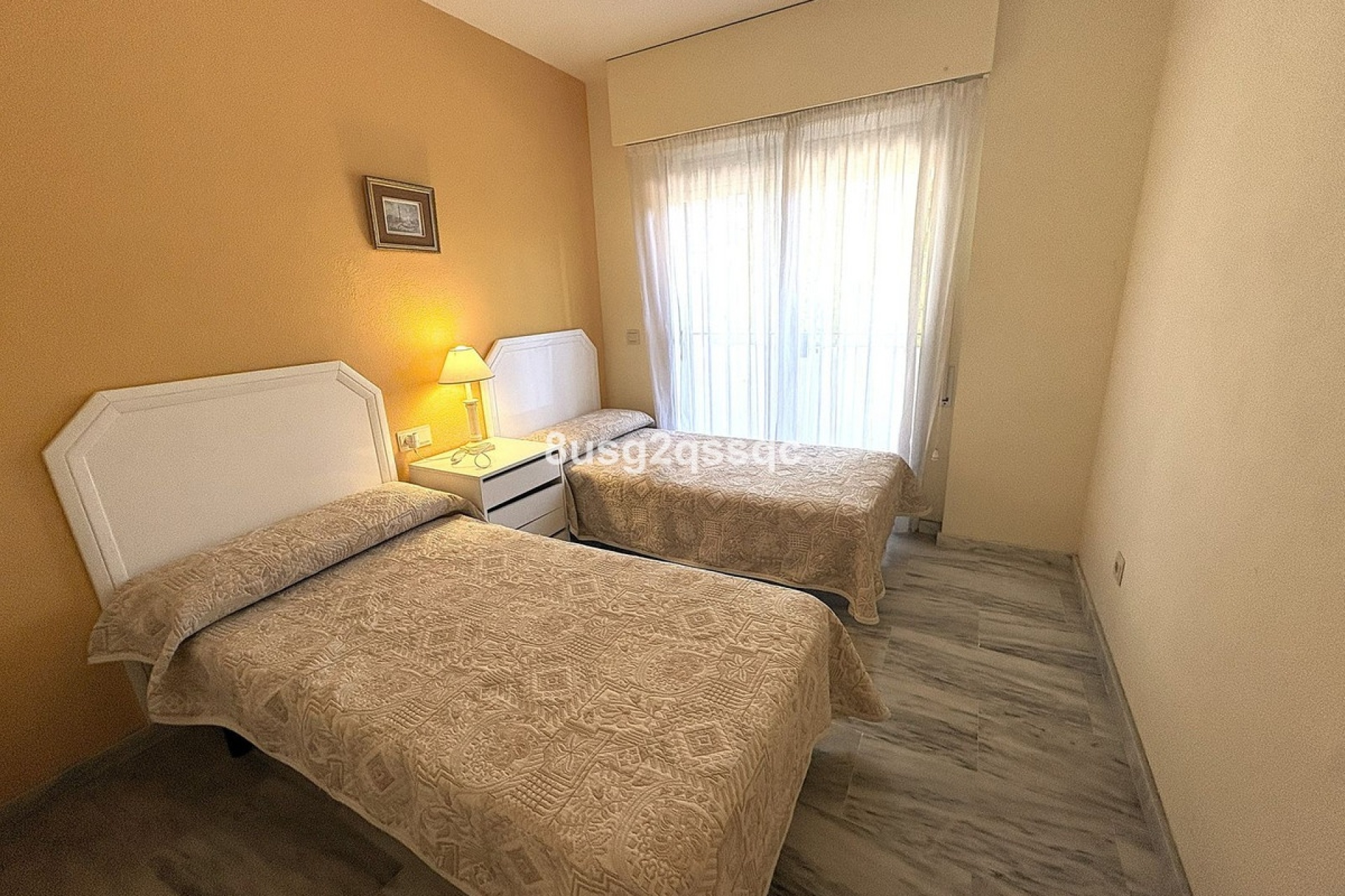Rynek wtórny - apartment - Estepona - Costalita