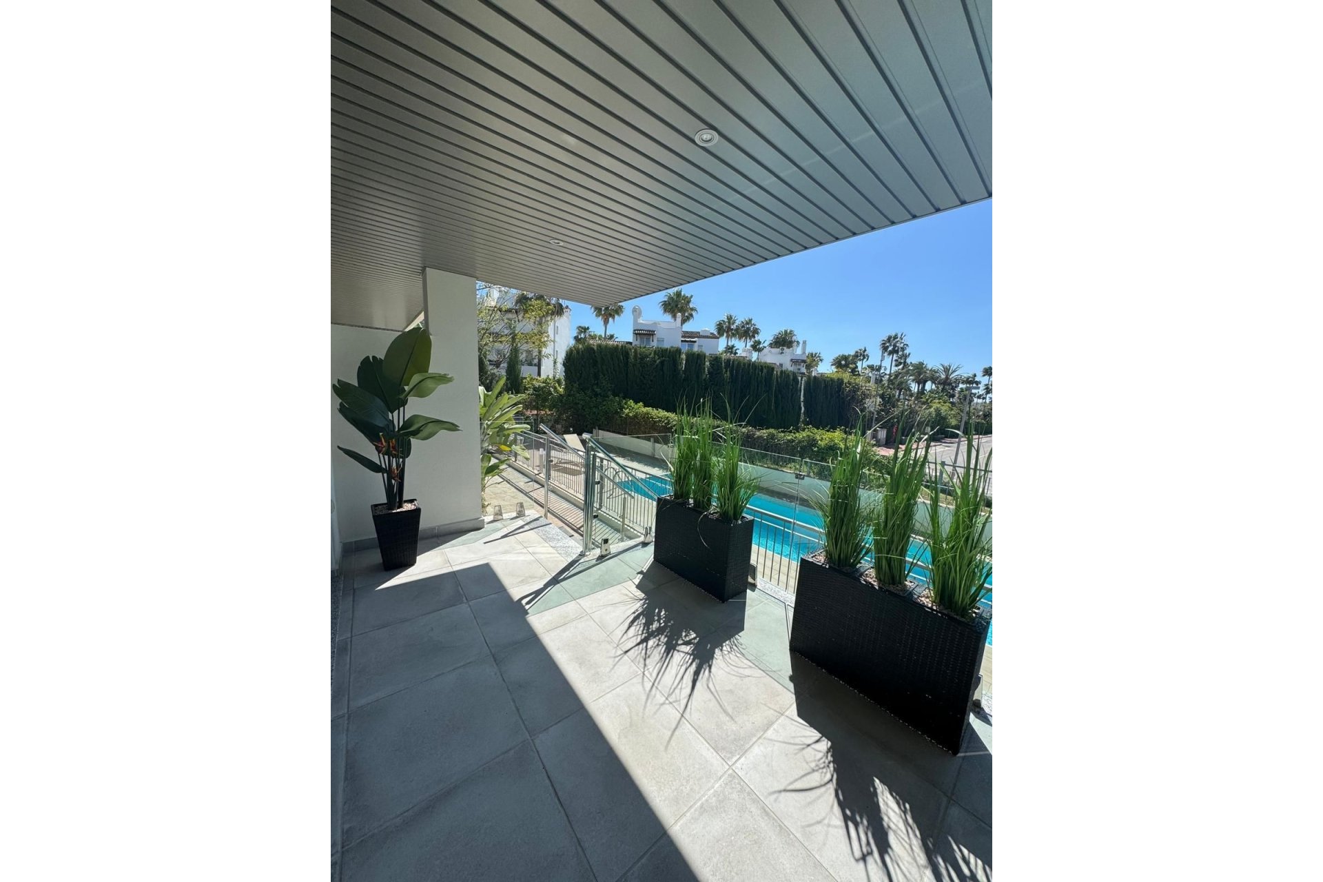 Rynek wtórny - apartment - Estepona - Costalita