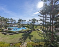 Rynek wtórny - apartment - Estepona - Costalita