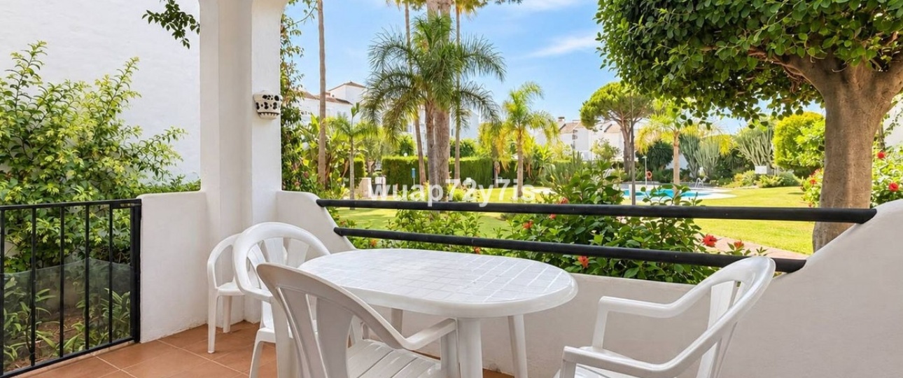 Rynek wtórny - apartment - Estepona - Costalita