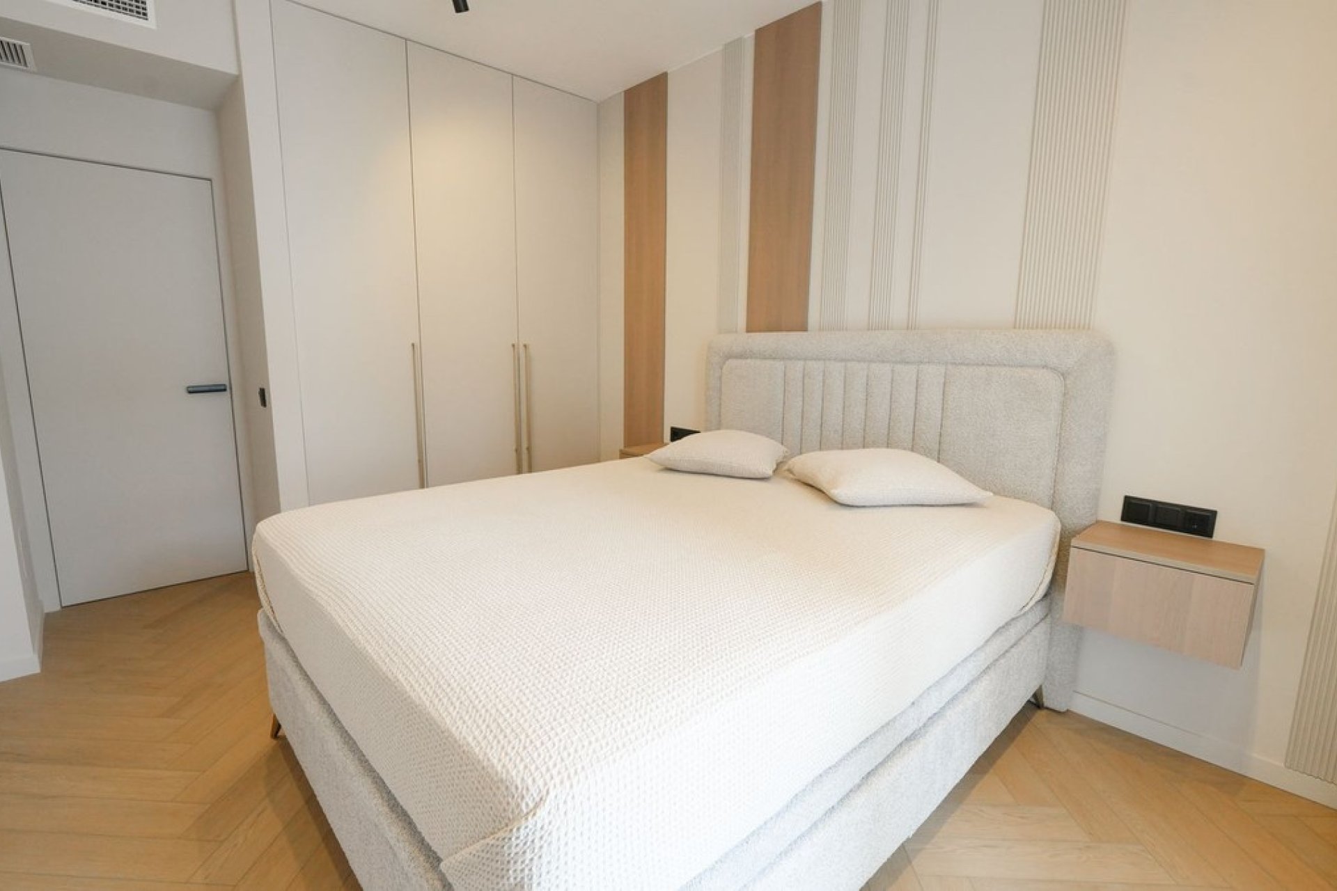 Rynek wtórny - apartment - Estepona - Costalita