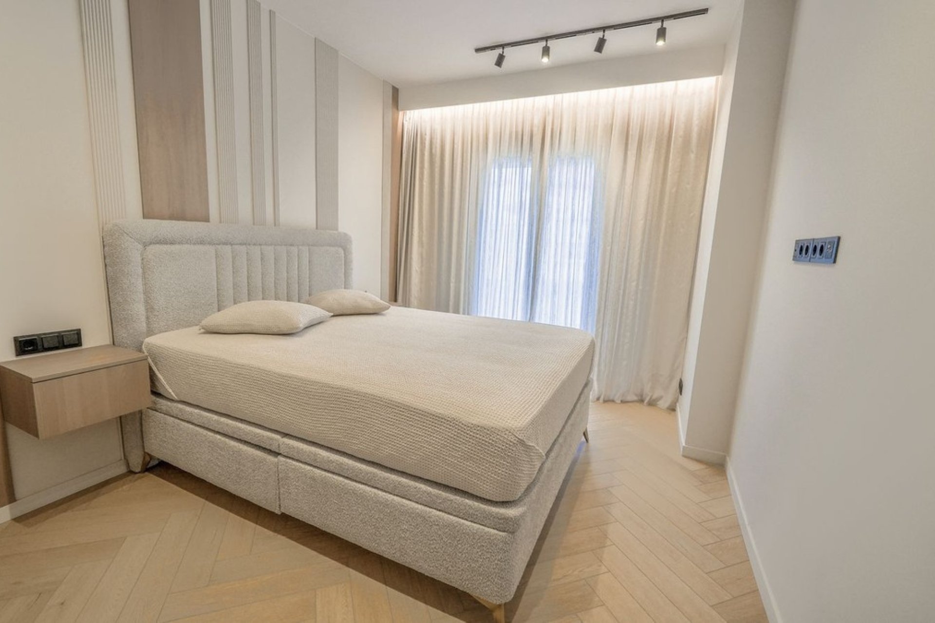 Rynek wtórny - apartment - Estepona - Costalita