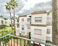 Rynek wtórny - apartment - Estepona - Costalita