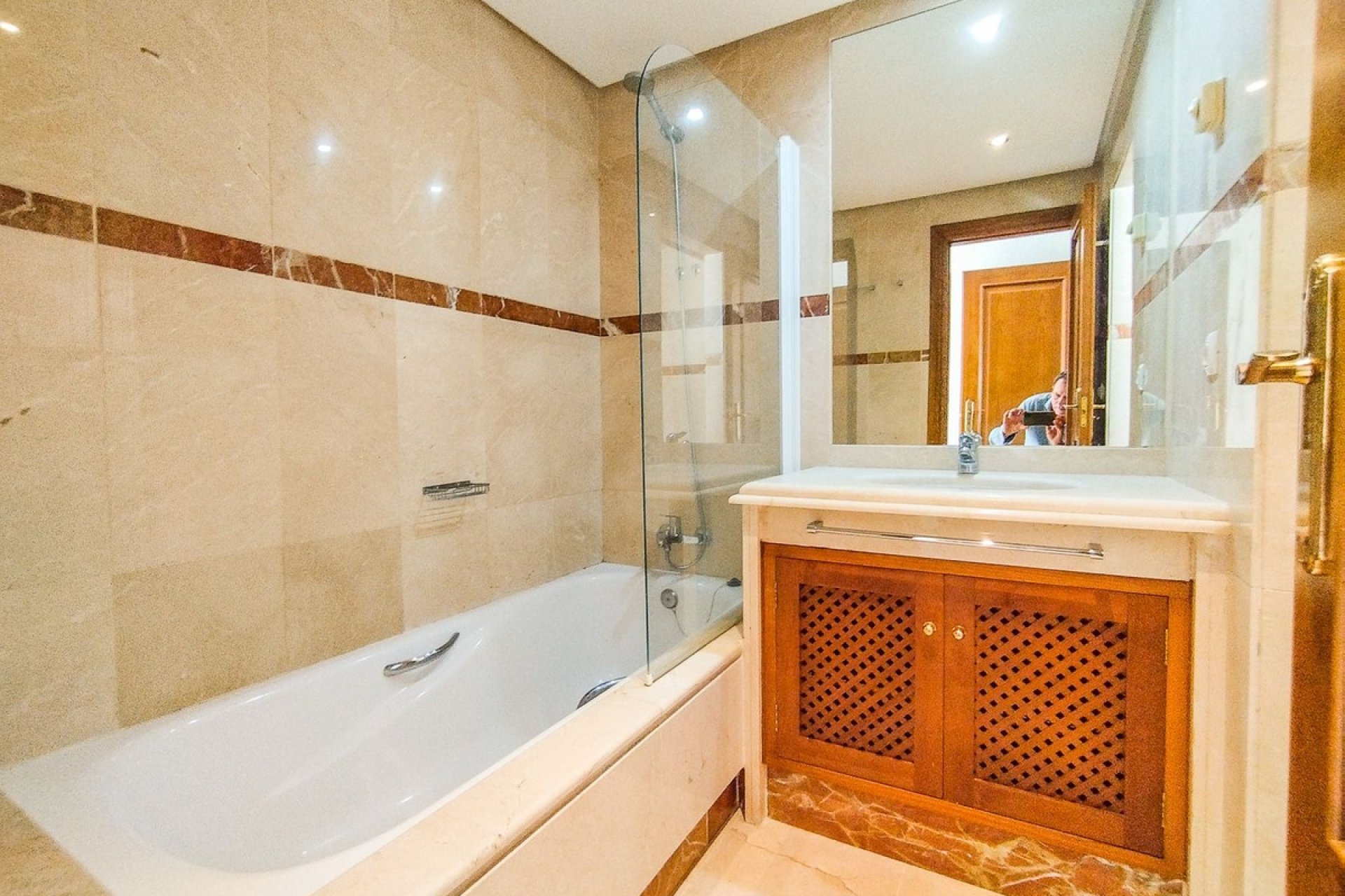 Rynek wtórny - apartment - Estepona - Costalita