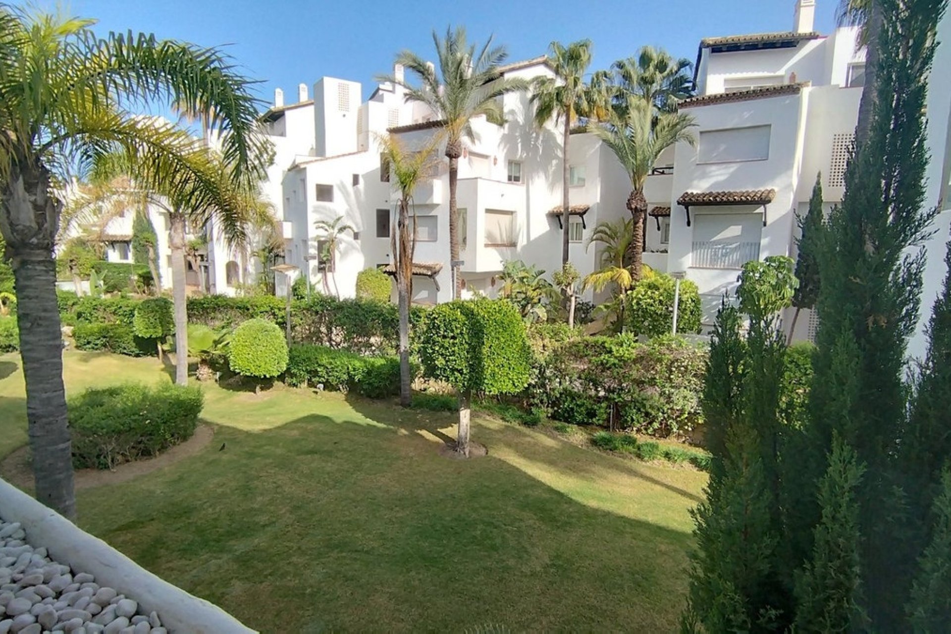 Rynek wtórny - apartment - Estepona - Costalita