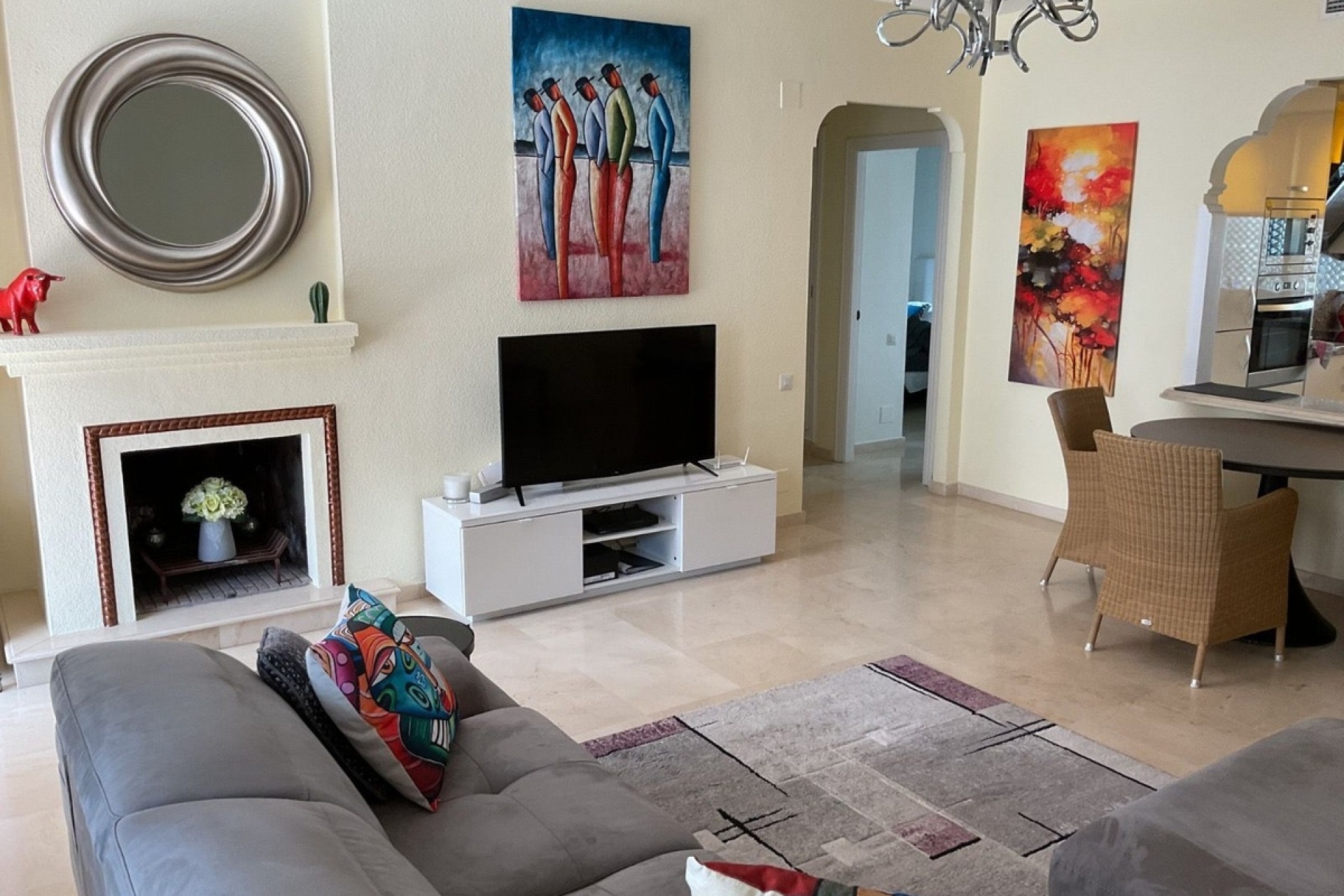 Rynek wtórny - apartment - Estepona - El Presidente