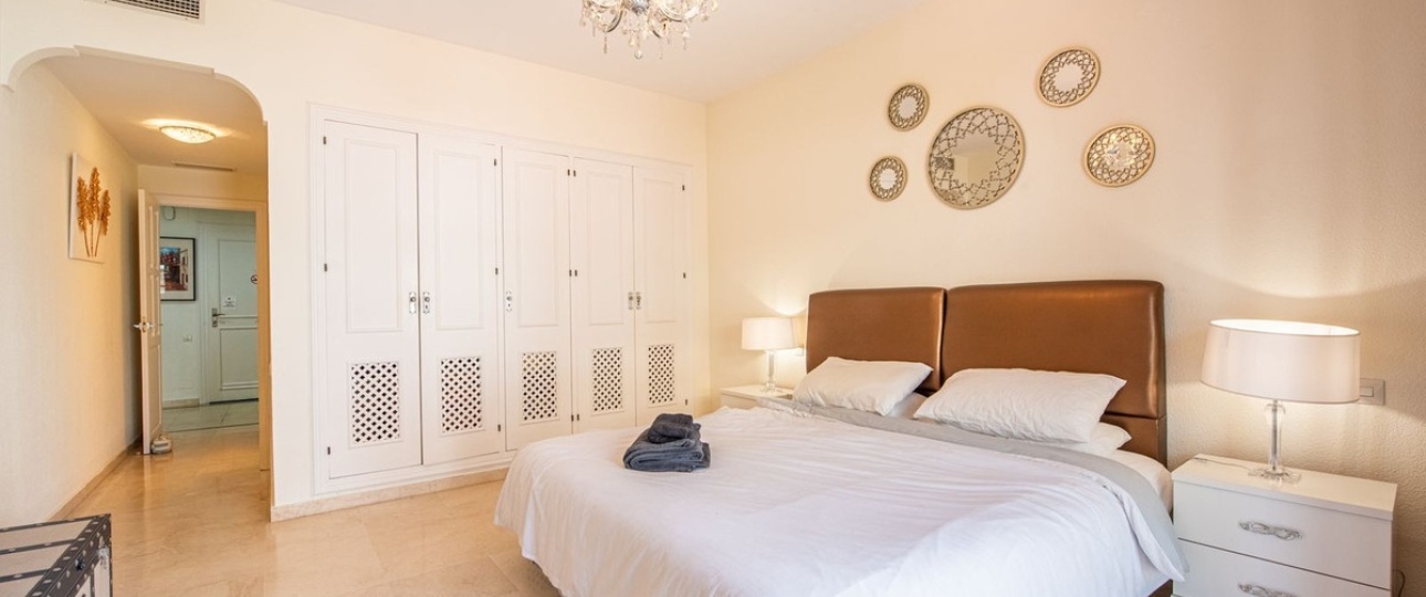 Rynek wtórny - apartment - Estepona - El Presidente