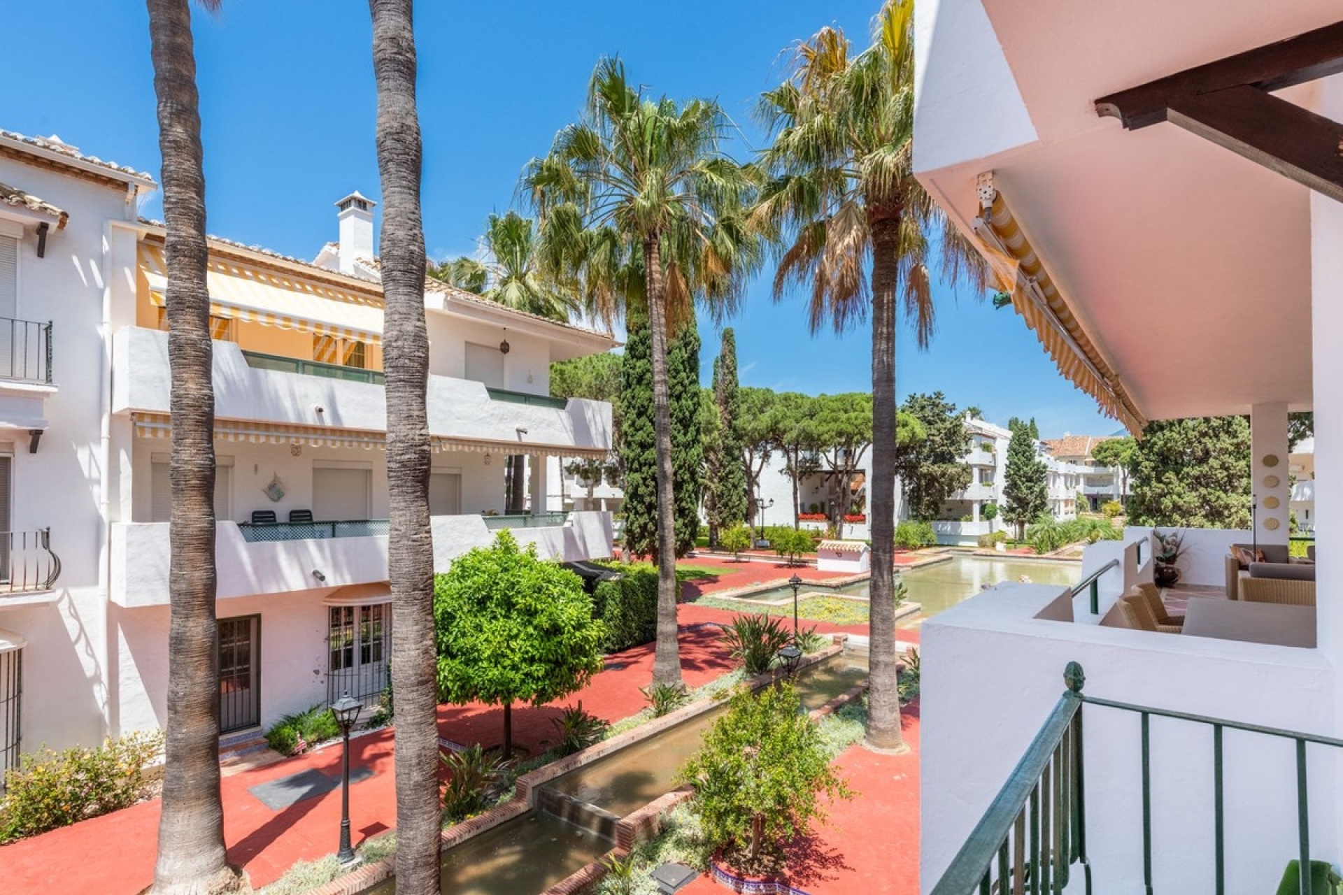 Rynek wtórny - apartment - Estepona - El Presidente