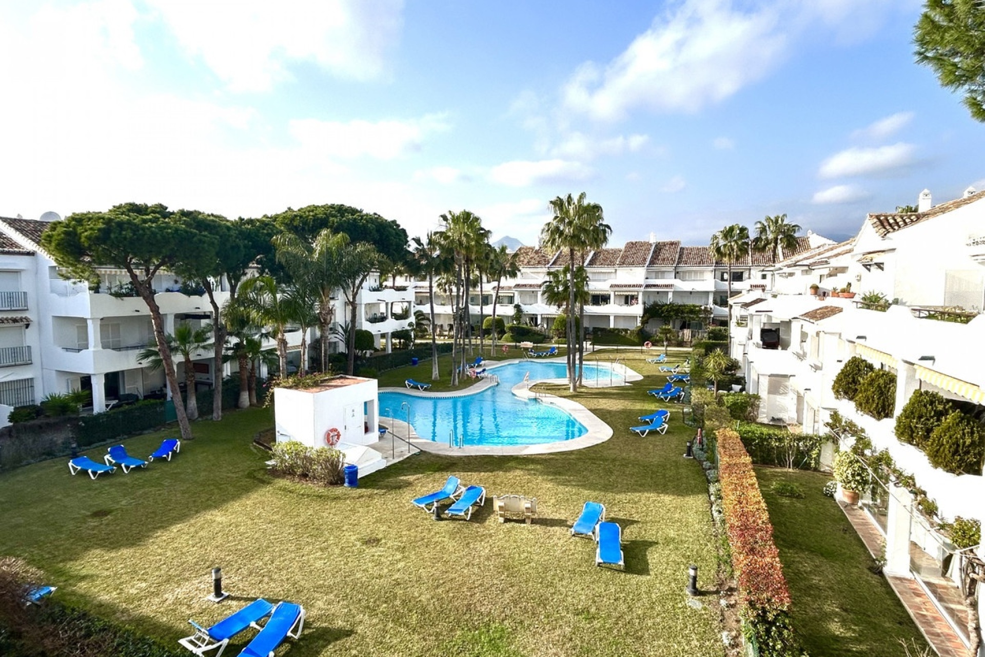 Rynek wtórny - apartment - Estepona - El Presidente