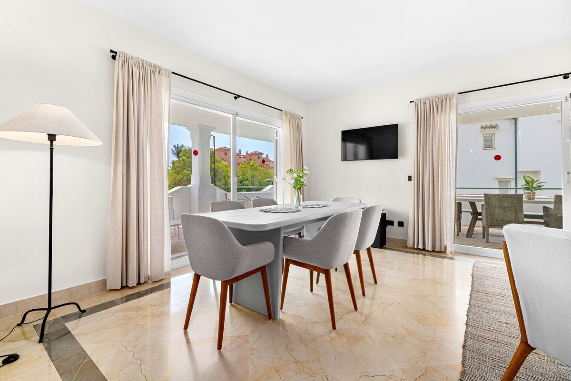 Rynek wtórny - apartment - Estepona - El Presidente