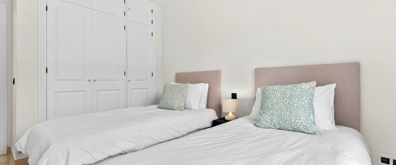 Rynek wtórny - apartment - Estepona - El Presidente
