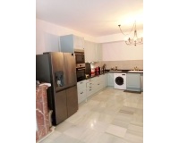 Rynek wtórny - apartment - Estepona - El Presidente