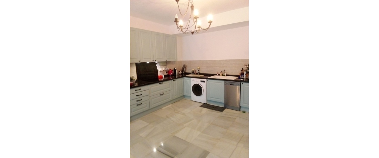 Rynek wtórny - apartment - Estepona - El Presidente