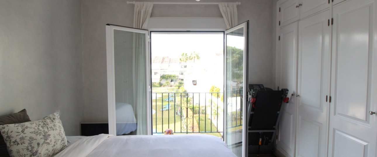 Rynek wtórny - apartment - Estepona - El Presidente