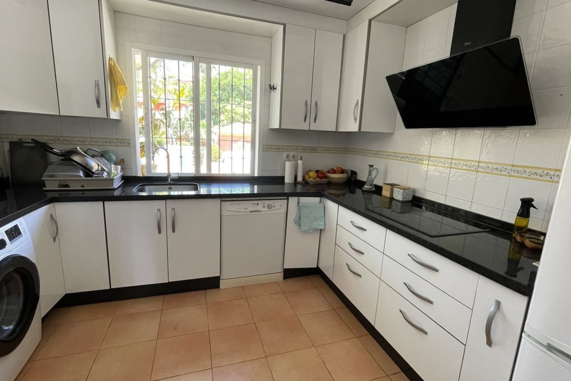 Rynek wtórny - apartment - Estepona - Estepona Centro