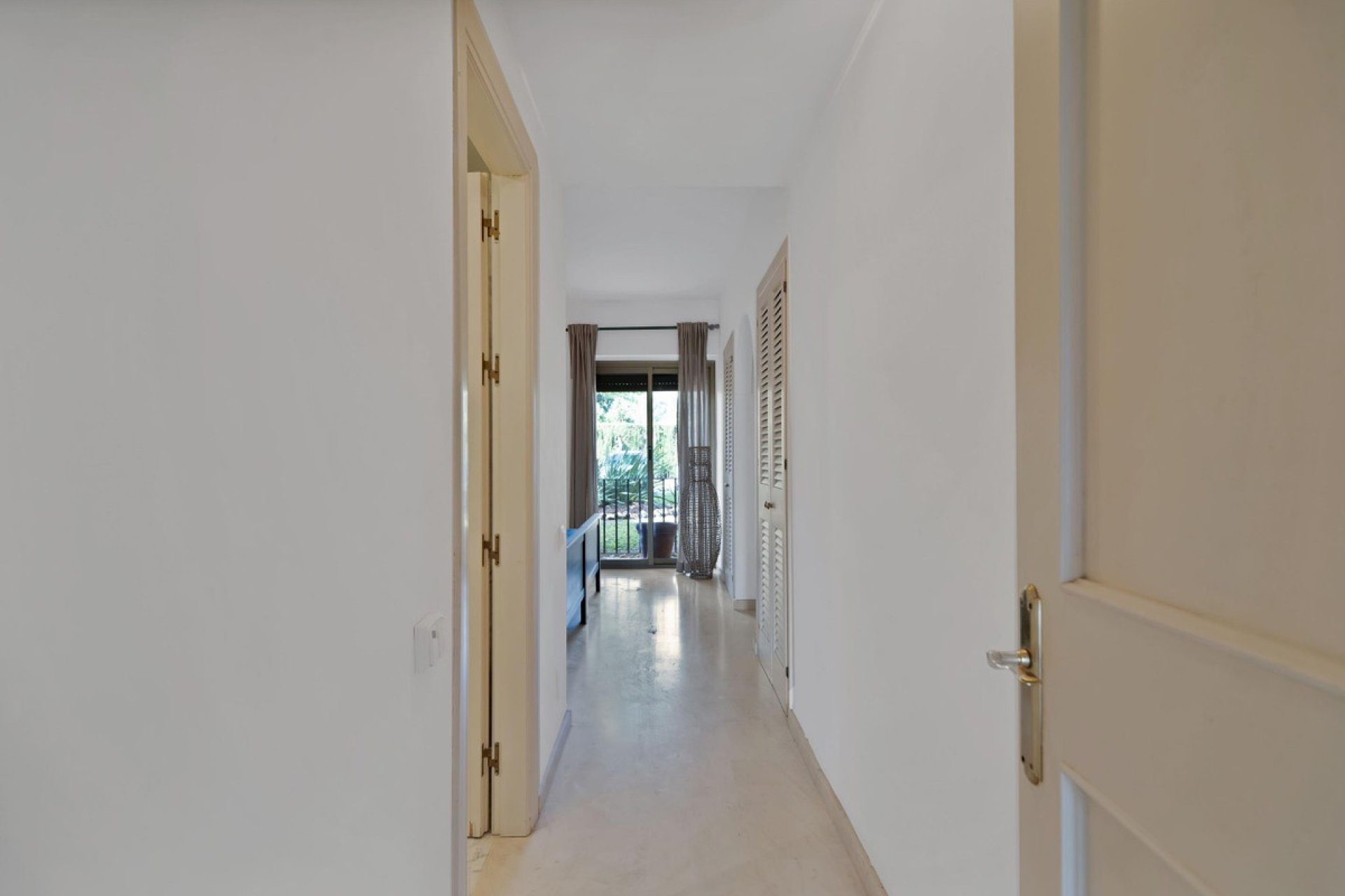 Rynek wtórny - apartment - Estepona - Estepona Centro