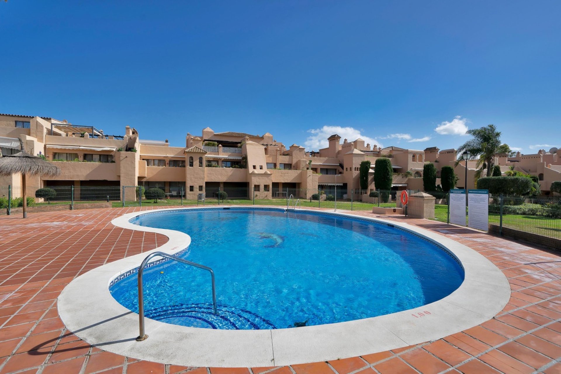Rynek wtórny - apartment - Estepona - Estepona Centro