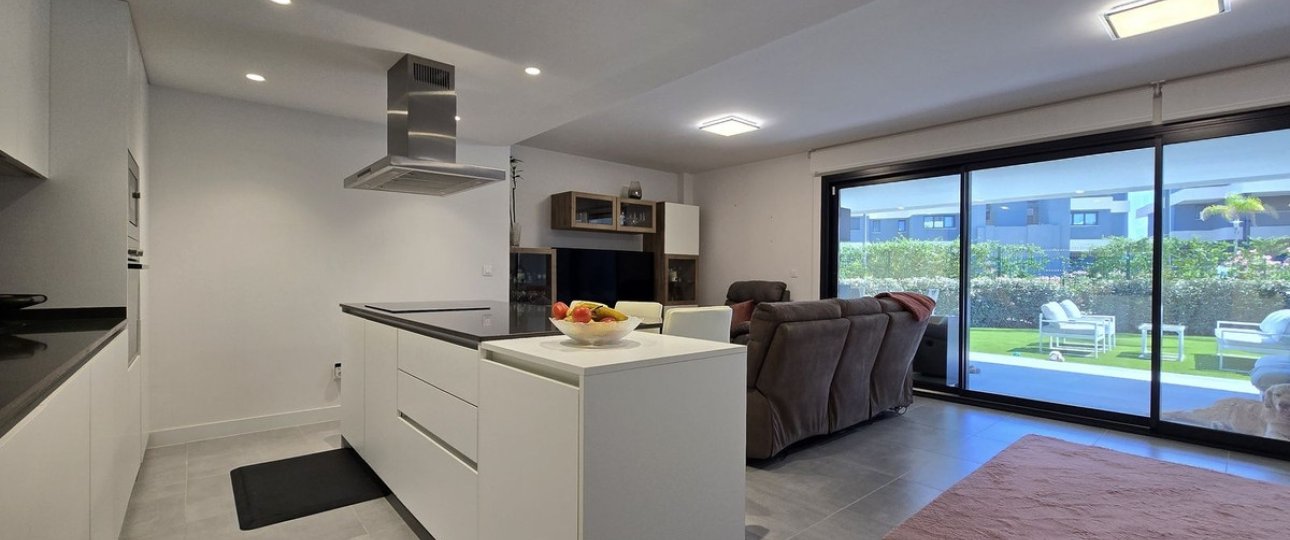 Rynek wtórny - apartment - Estepona - Estepona Centro