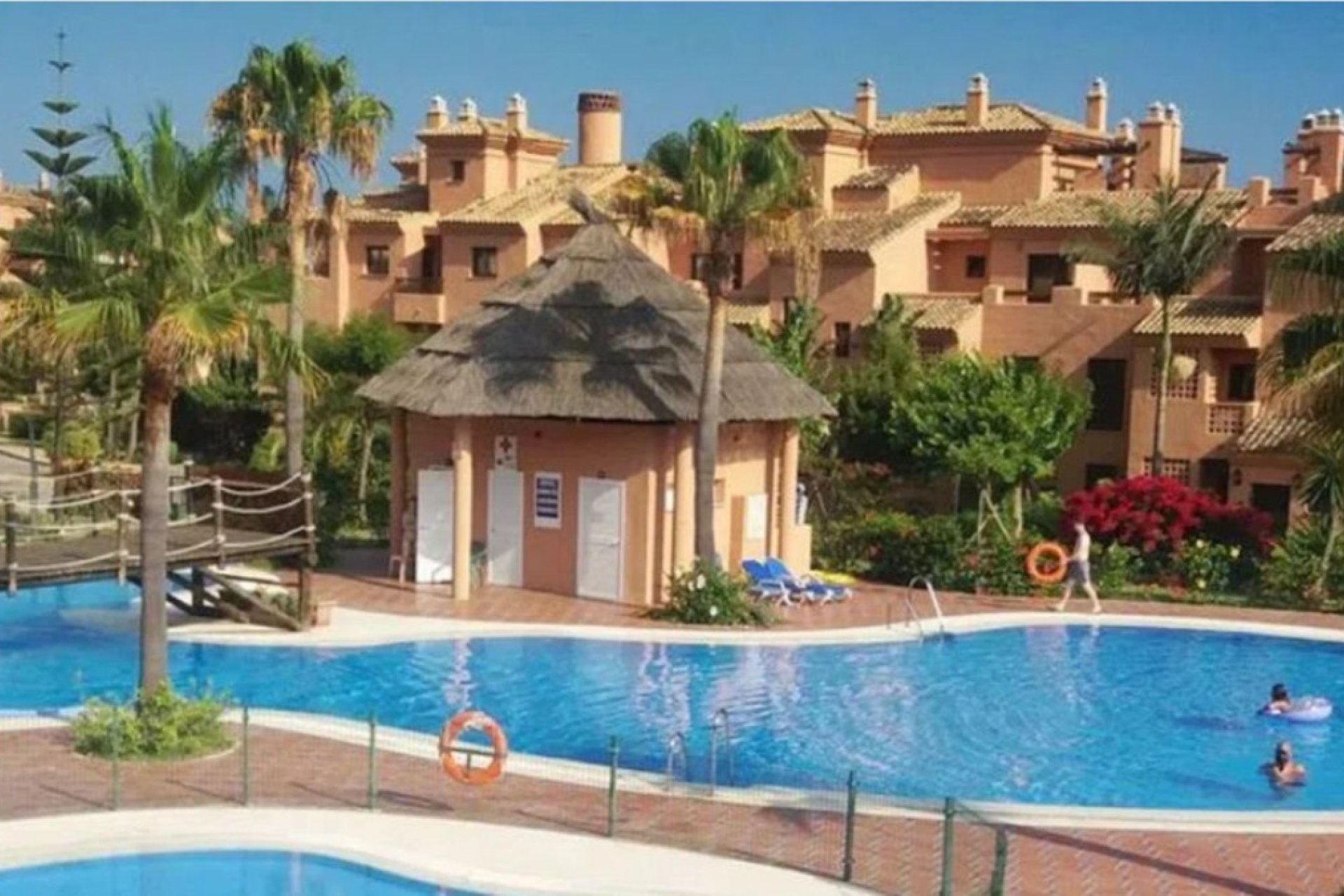 Rynek wtórny - apartment - Estepona - Estepona Centro