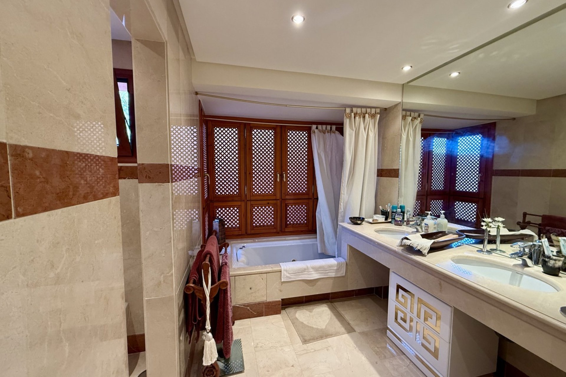 Rynek wtórny - apartment - Estepona - Estepona Centro