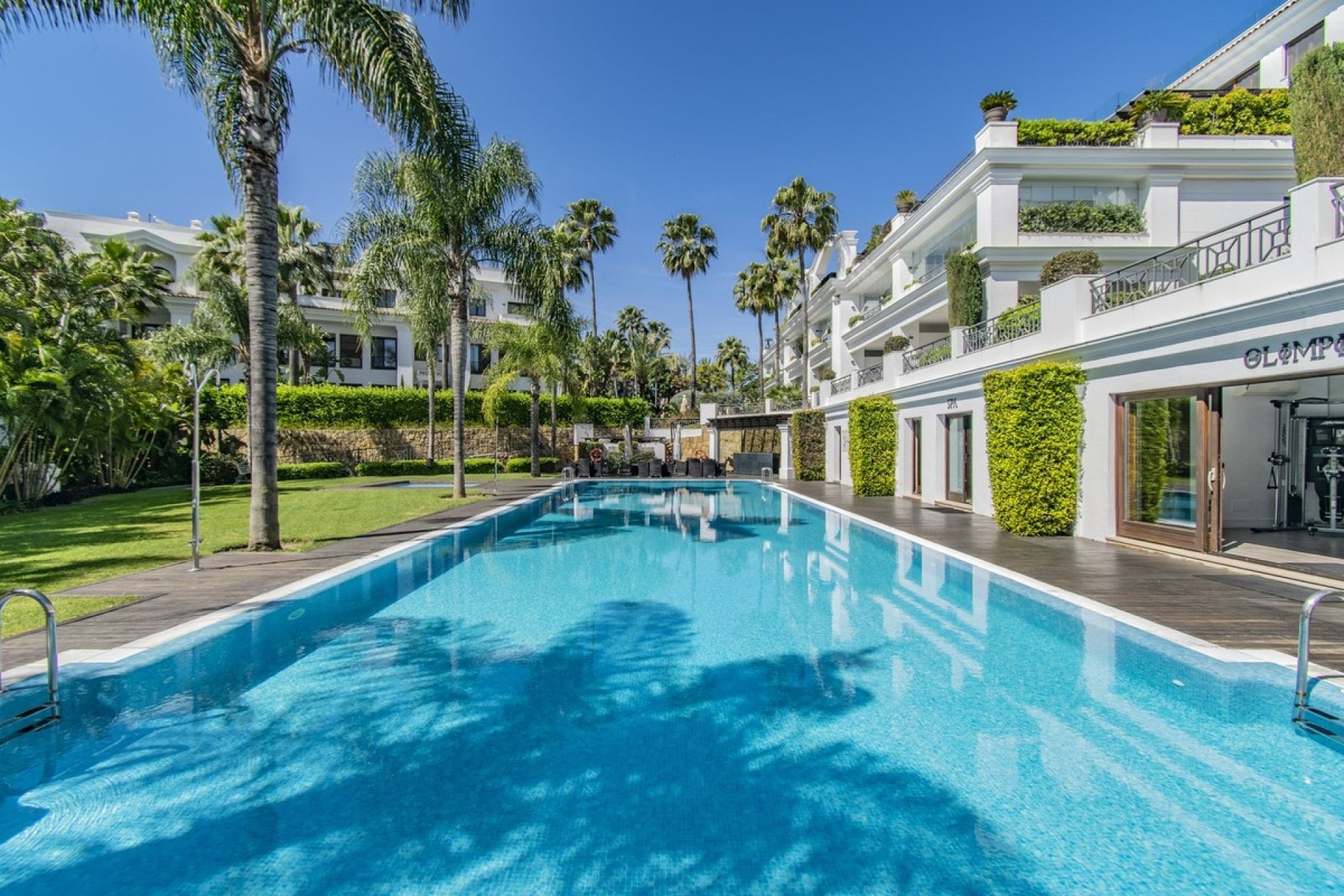 Rynek wtórny - apartment - Estepona - Estepona Centro
