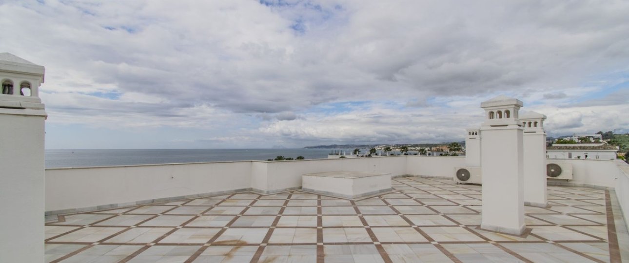 Rynek wtórny - apartment - Estepona - Estepona Centro