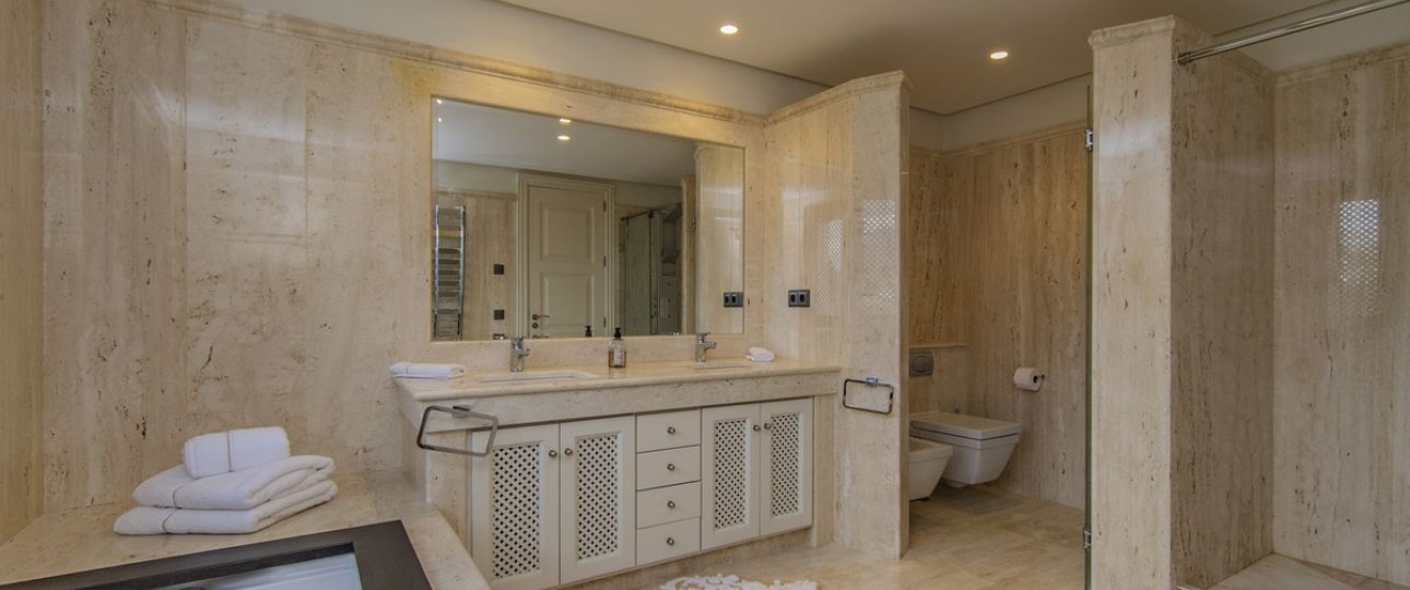 Rynek wtórny - apartment - Estepona - Estepona Centro