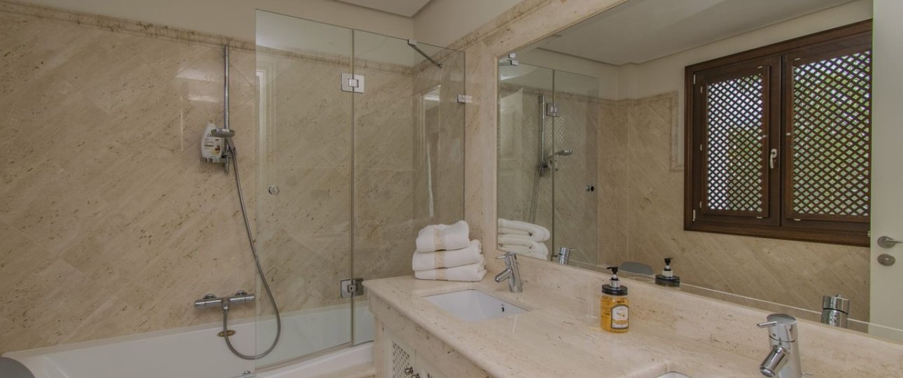 Rynek wtórny - apartment - Estepona - Estepona Centro