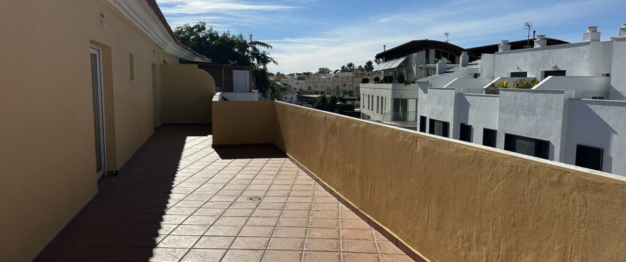 Rynek wtórny - apartment - Estepona - Estepona Centro
