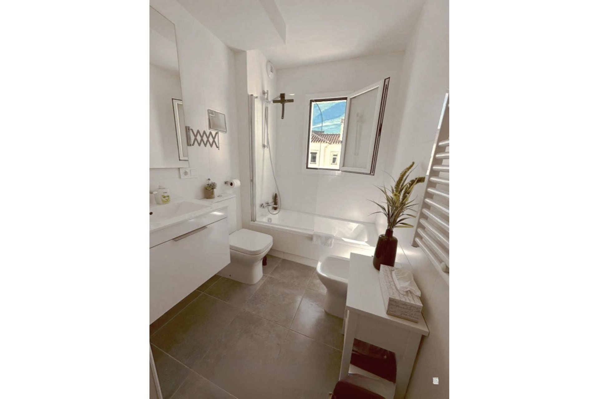 Rynek wtórny - apartment - Estepona - Estepona Centro