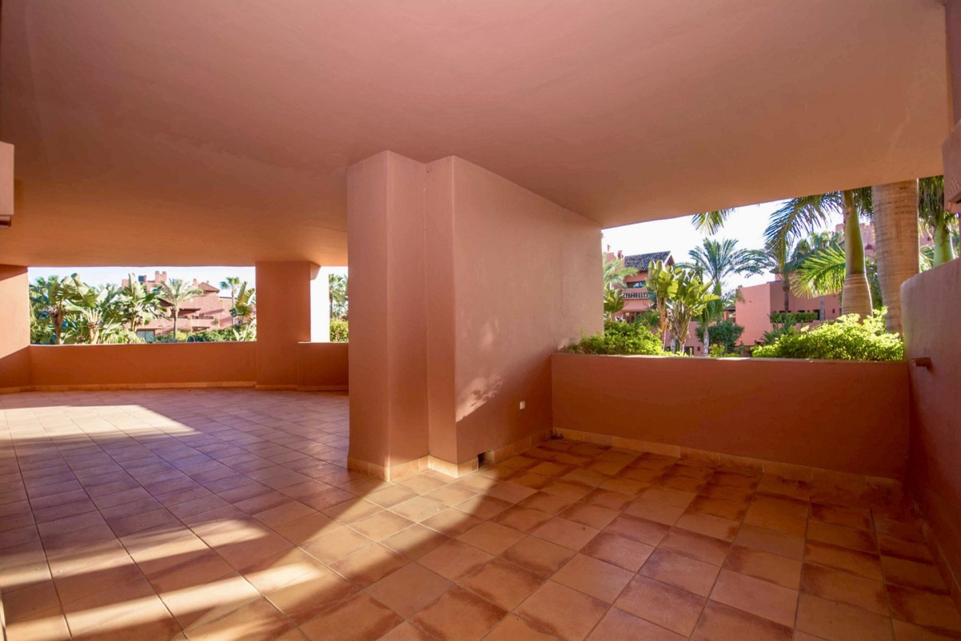 Rynek wtórny - apartment - Estepona - Estepona Centro