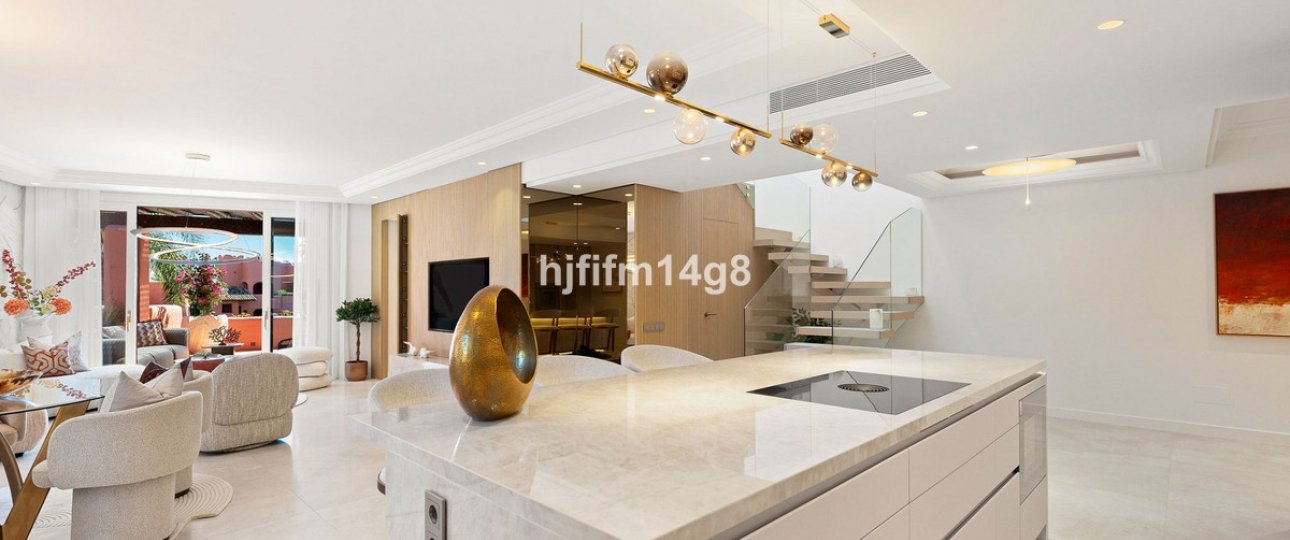 Rynek wtórny - apartment - Estepona - Estepona Centro