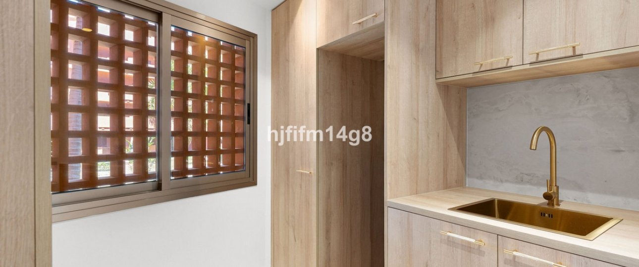 Rynek wtórny - apartment - Estepona - Estepona Centro