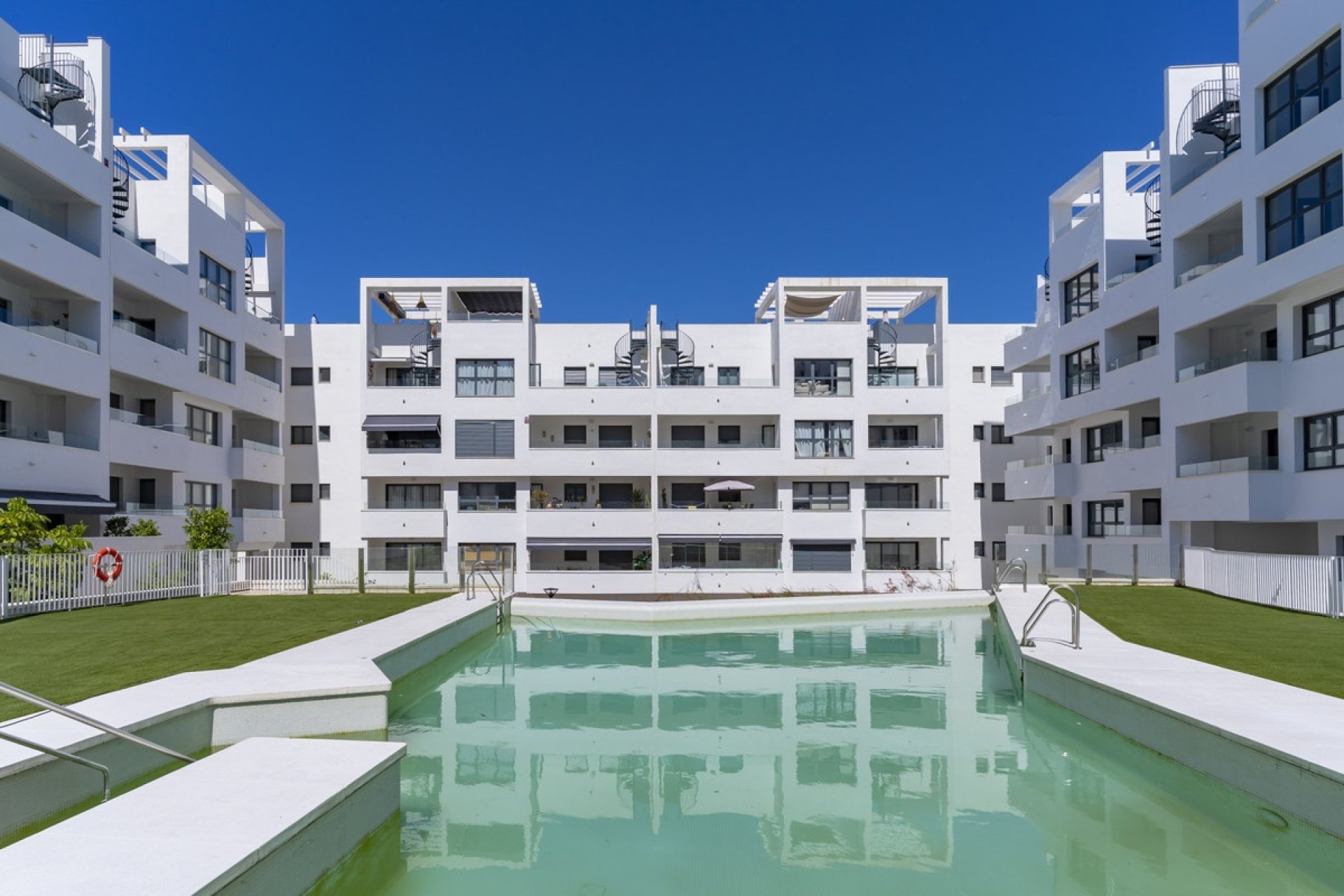Rynek wtórny - apartment - Estepona - Estepona Centro