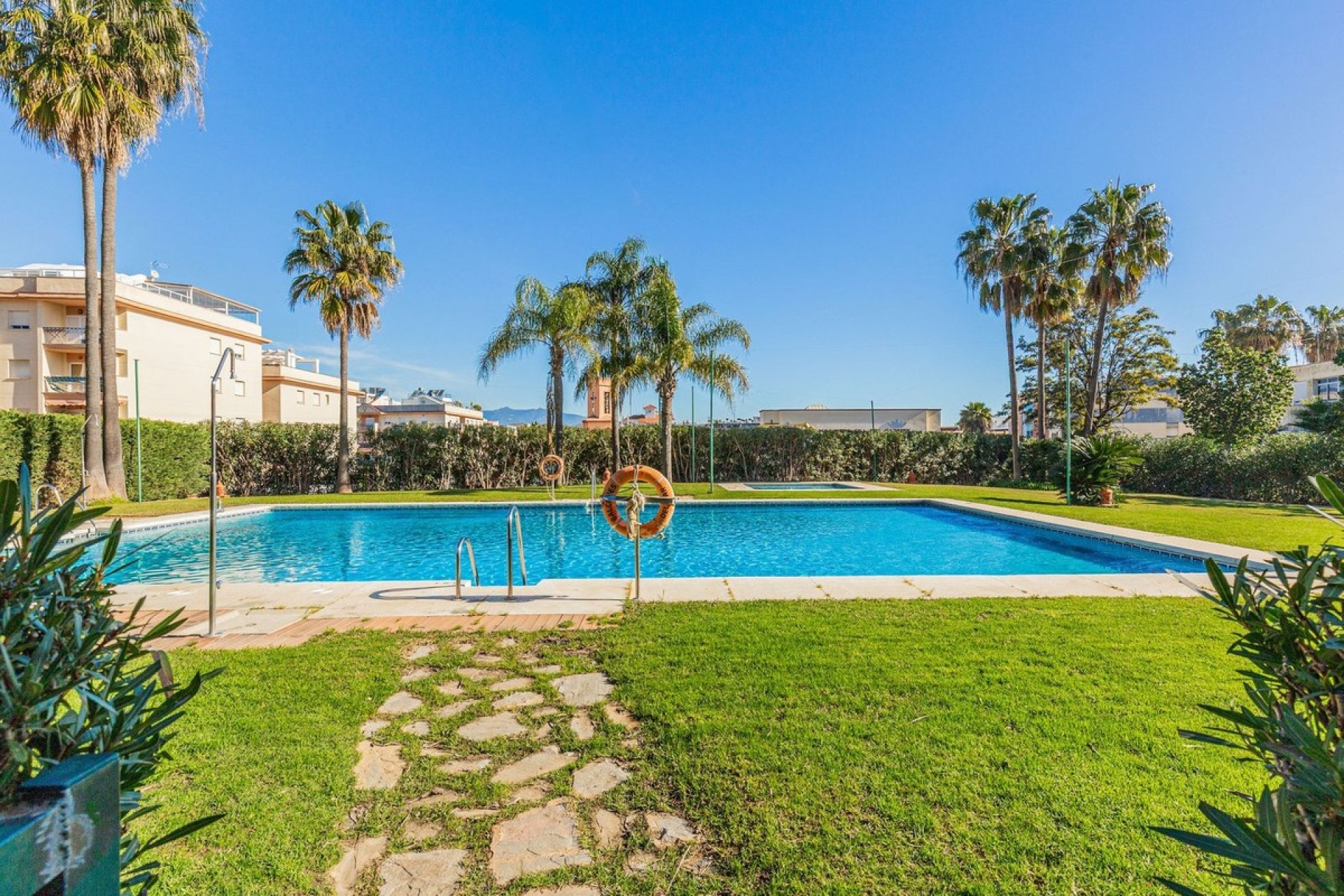 Rynek wtórny - apartment - Estepona - Estepona Centro