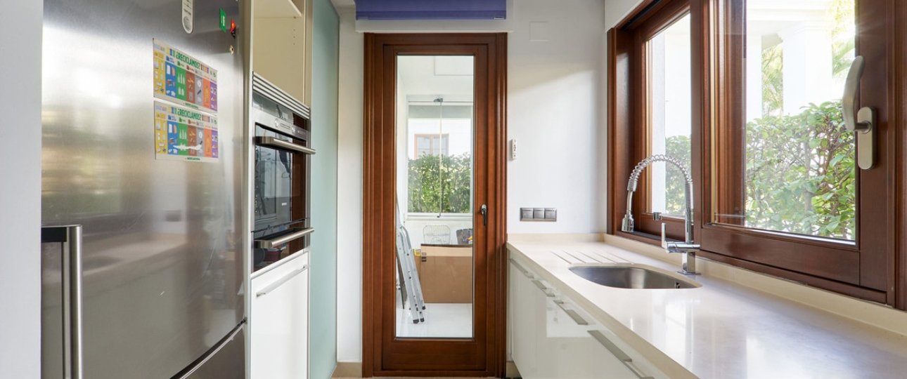 Rynek wtórny - apartment - Estepona - Estepona Centro