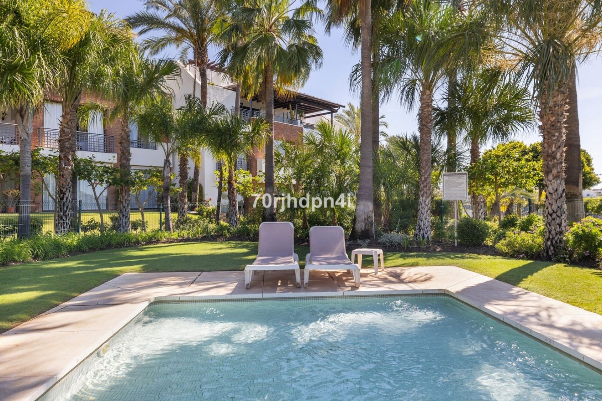 Rynek wtórny - apartment - Estepona - Estepona Centro