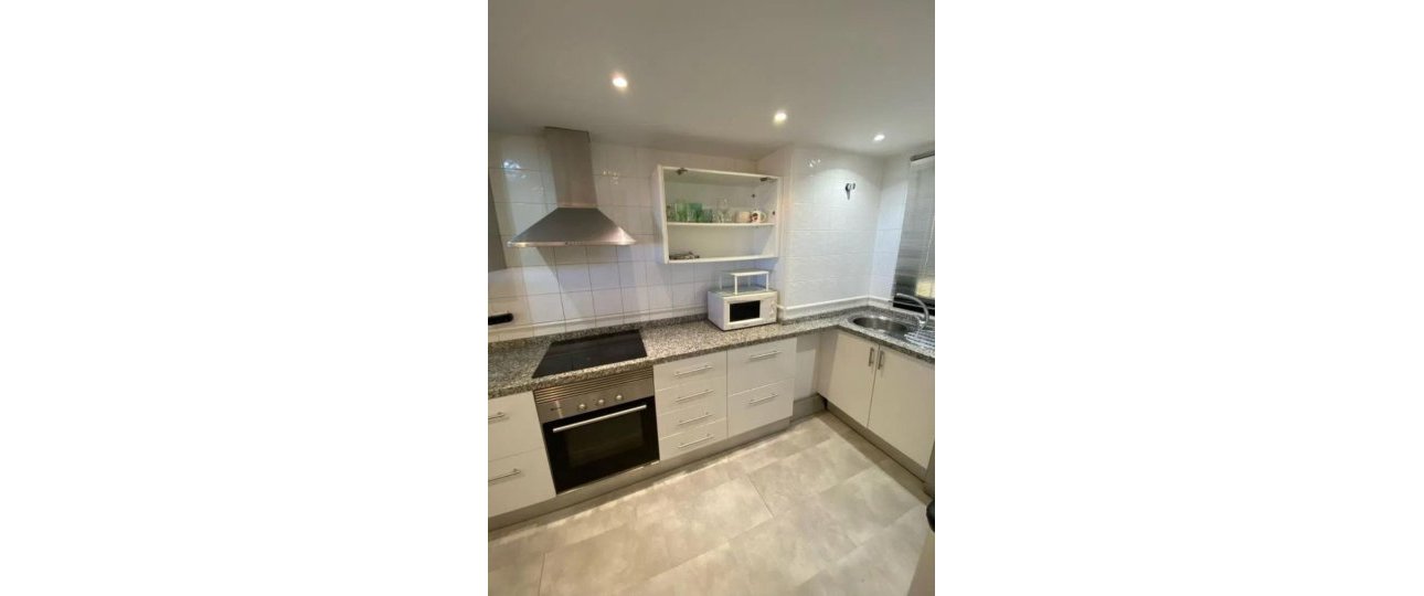 Rynek wtórny - apartment - Estepona - Estepona Centro