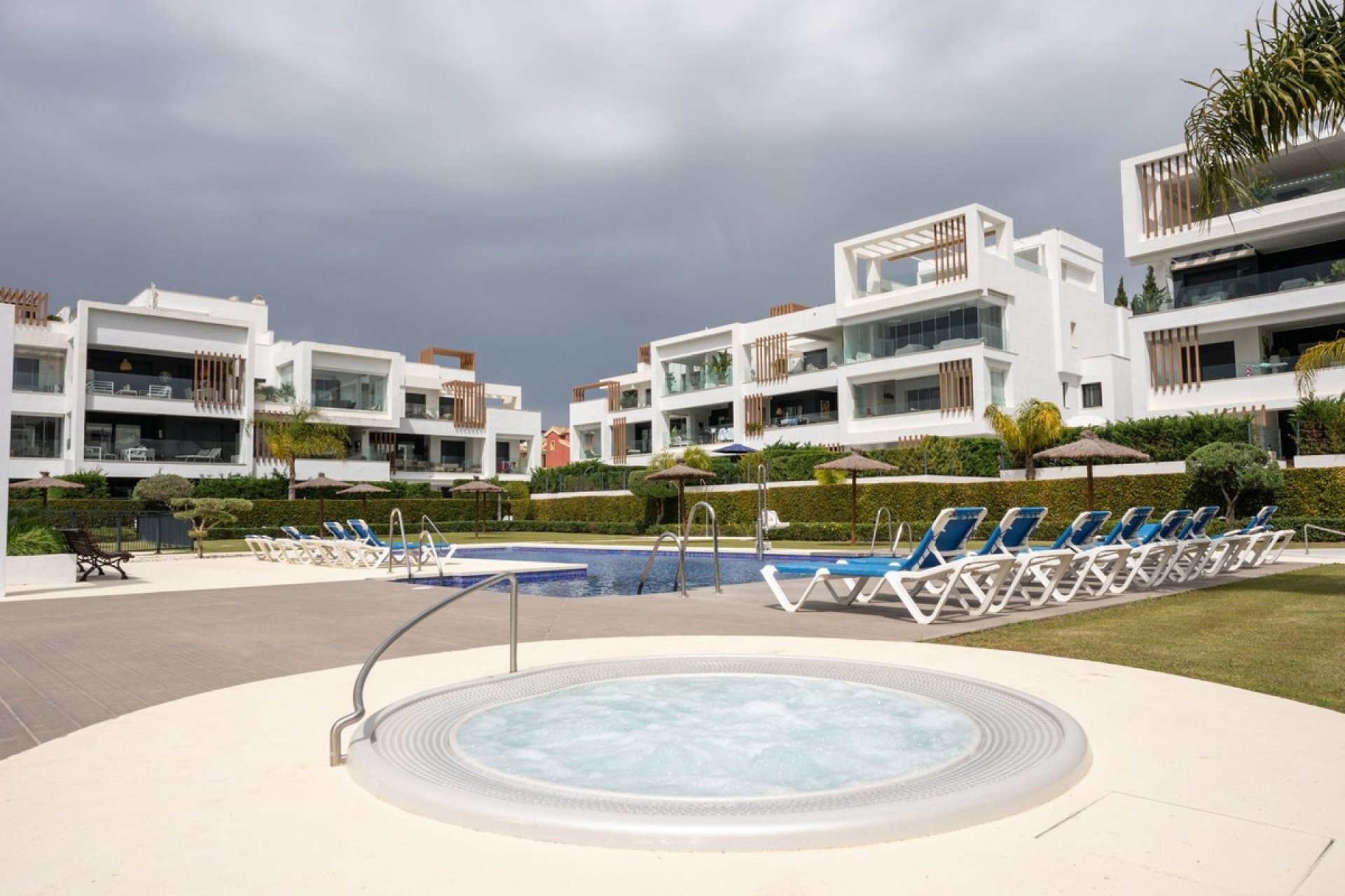 Rynek wtórny - apartment - Estepona - Estepona Centro
