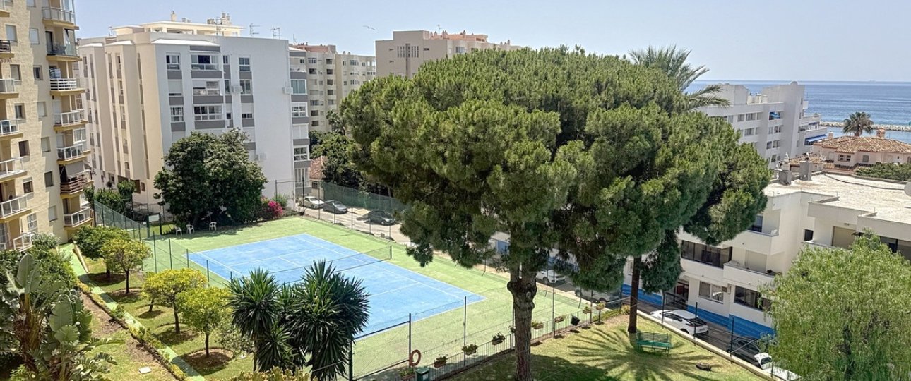 Rynek wtórny - apartment - Estepona - Estepona Centro