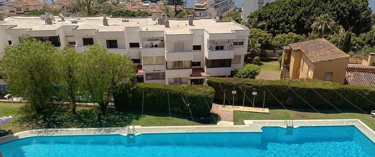 Rynek wtórny - apartment - Estepona - Estepona Centro