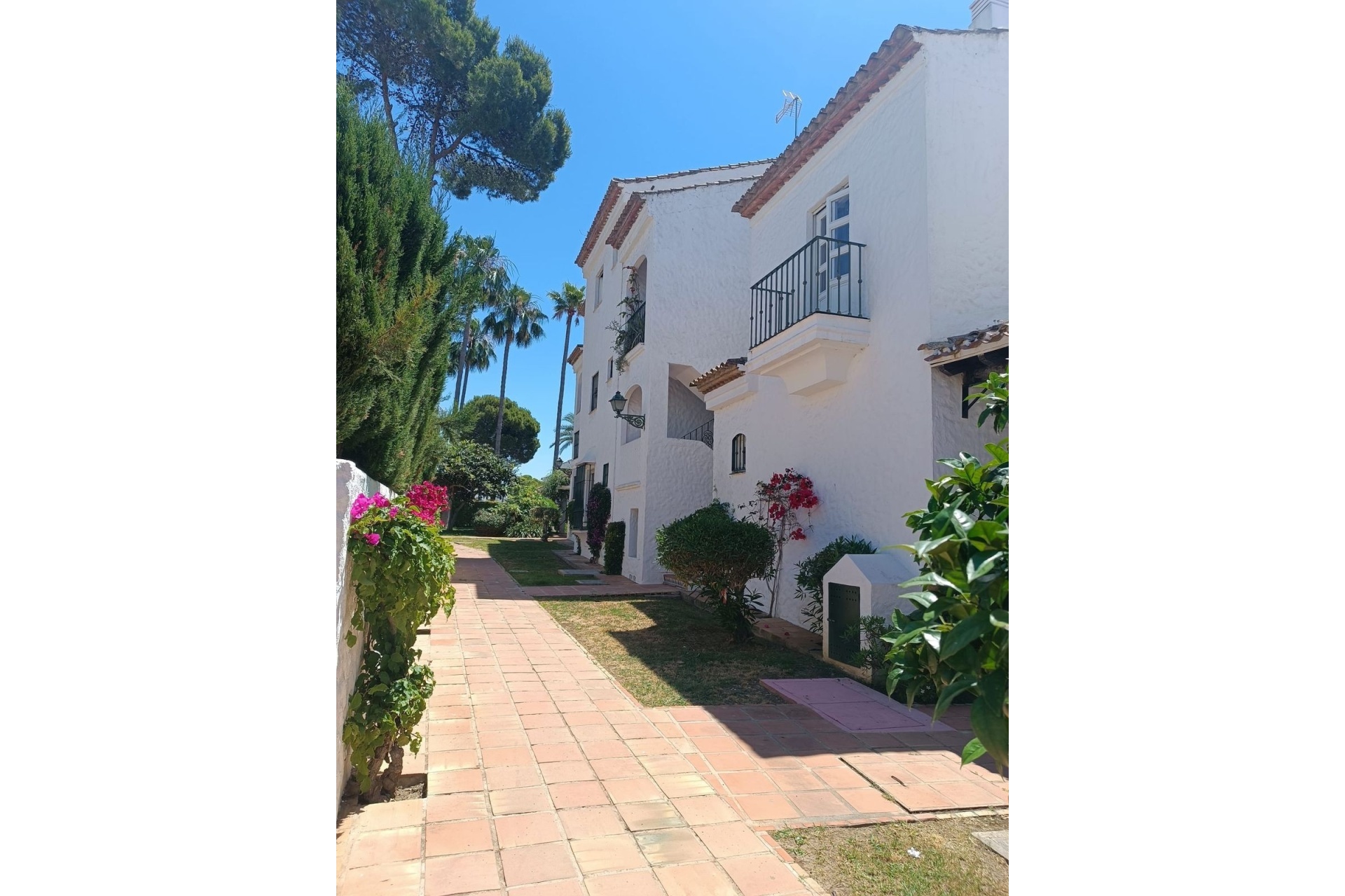 Rynek wtórny - apartment - Estepona - Estepona Centro