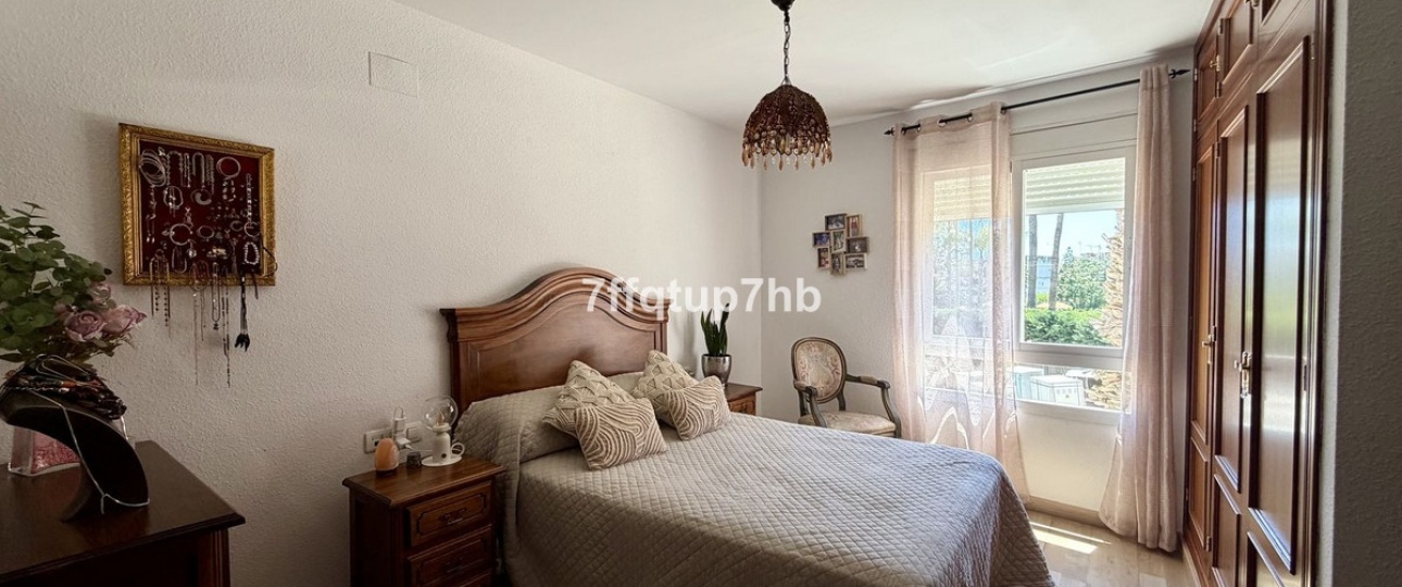 Rynek wtórny - apartment - Estepona - Estepona Centro