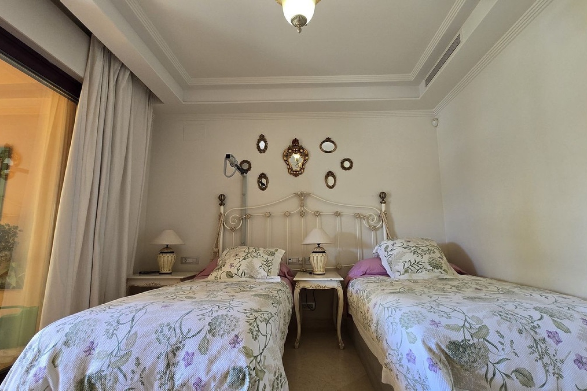 Rynek wtórny - apartment - Estepona - Estepona Centro