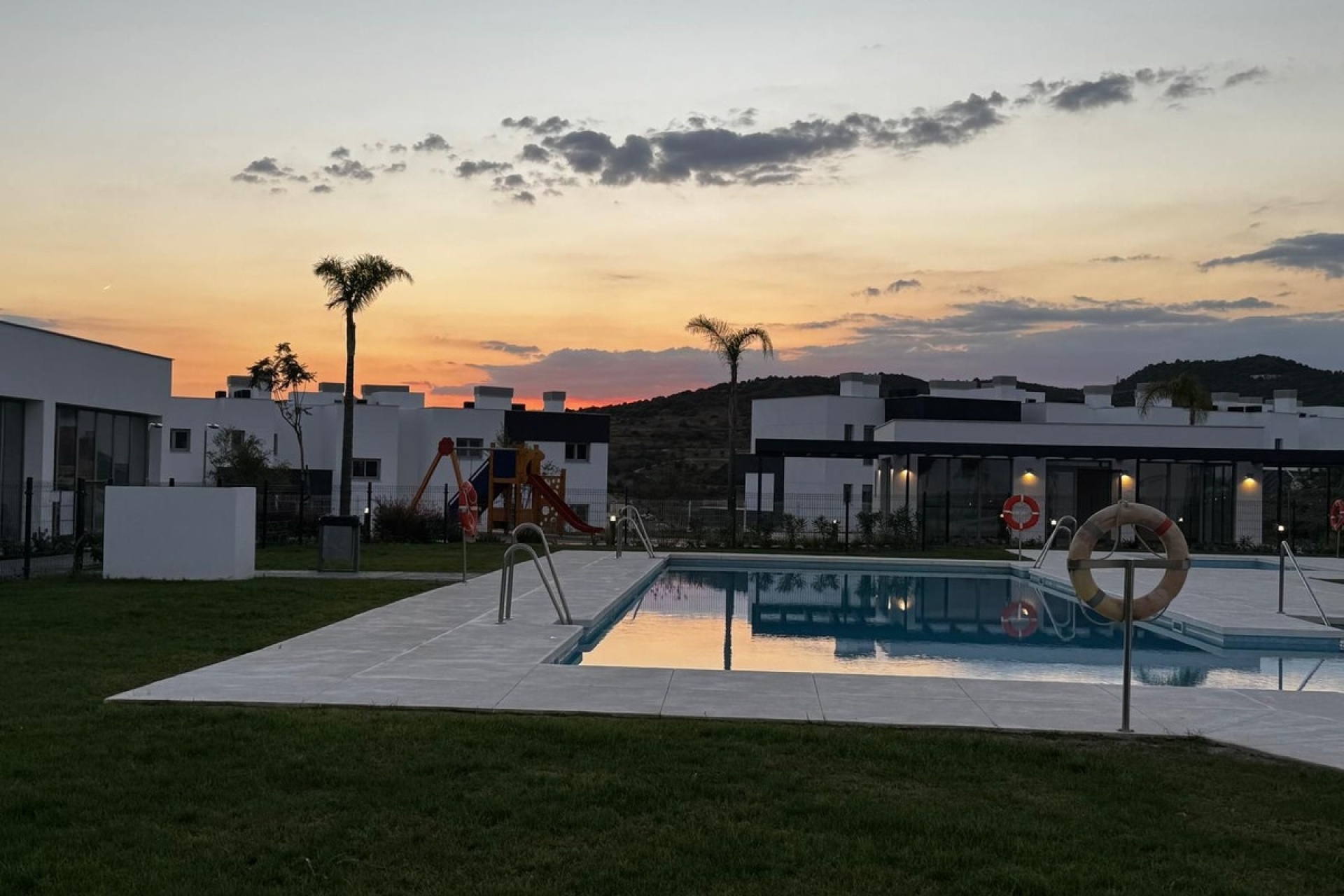 Rynek wtórny - apartment - Estepona - Estepona Centro