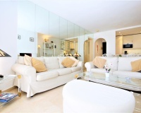 Rynek wtórny - apartment - Estepona - Estepona Centro