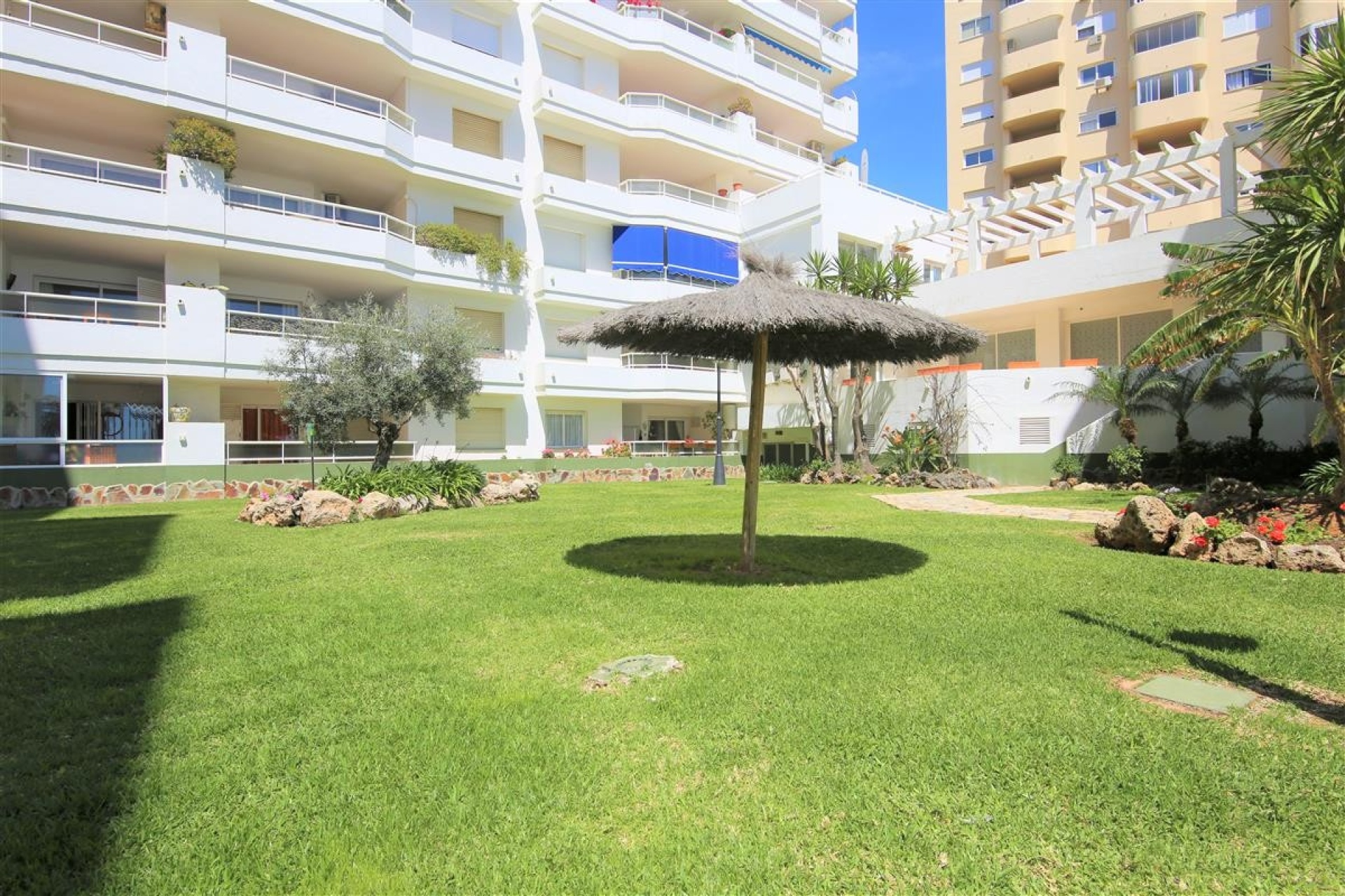 Rynek wtórny - apartment - Estepona - Estepona Centro